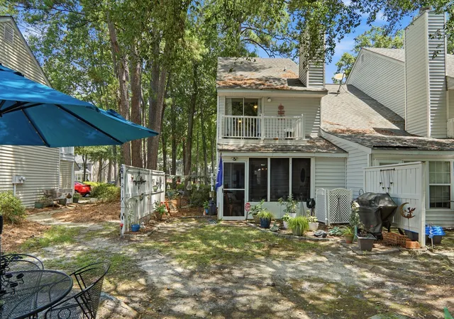 Homes for sale in North Charleston, SC | 7875 Champion Wy #E, North Charleston, SC 29418 | MLS# 26019714