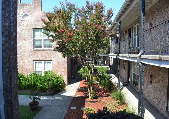 Townhouse for sale at 867 Colony Dr #F-117, Charleston, SC 29407 | MLS# 26020529