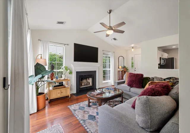 1st image of 573 Antebellum Ln, Mount Pleasant, SC 29464 | MLS# 26022498