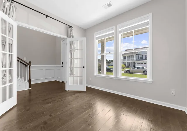 Photo 4 of Single family home for sale at 621 Sienna Way, Summerville, SC 29486 | MLS# 26023322 | Listing updated on 2026-09-28