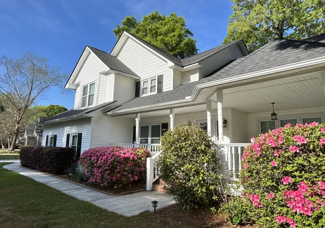 Single family home for sale at 49 Still Shadow Dr, Charleston, SC 29414 | MLS# 26024297