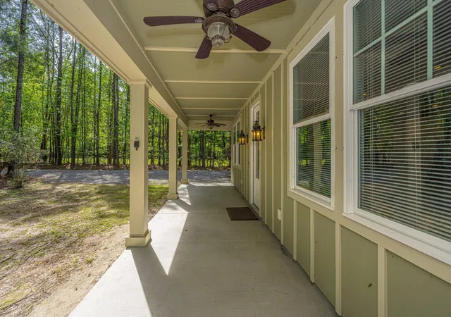 Homes for sale in Johns Island, SC | 6037 Chisolm Rd, Johns Island, SC 29455 | MLS# 26017087