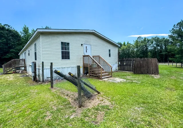 Photo 3 of Manufactured home for sale at 4474 Ruffin Rd, Ruffin, SC 29475 | MLS# 26017795 | Listing updated on 2026-08-10