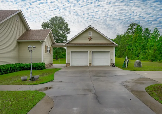 Homes for sale in Elloree, SC | 235 Sorin #235, Elloree, SC 29047 | MLS# 26017975