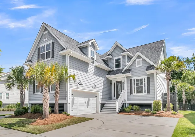Photo 1 of Single family home for sale at 1560 Red Tide Rd, Mount Pleasant, SC 29466 | MLS# 26015436 | Listing updated on 2026-09-18