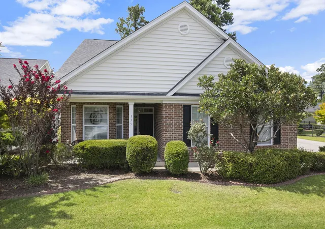 Photo 3 of Single family home for sale at 135 Brutus Ln, Summerville, SC 29485 | MLS# 26022180 | Listing updated on 2026-10-14