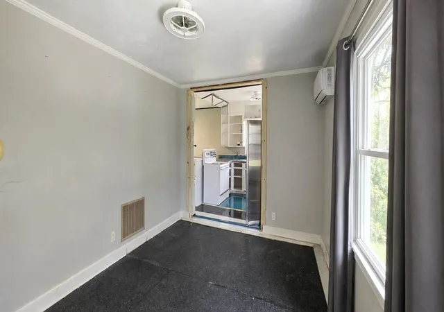 Photo 2 of Single family home for sale at 306 E Hampton St, Elloree, SC 29047 | MLS# 26021446 | Listing updated on 2026-07-28