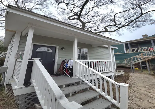 2nd image of 17 Maverick St, Charleston, SC 29403 | MLS# 26011418
