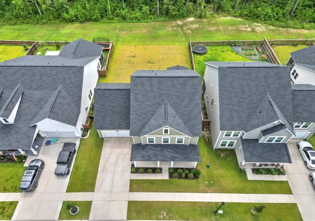 Photo 3 of Single family home for sale at 2030 Nola Run, Summerville, SC 29485 | MLS# 26023913 | Listing updated on 2026-09-11