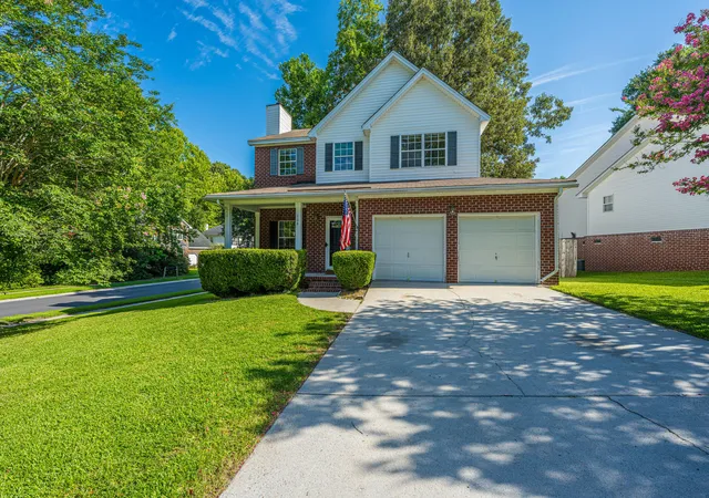 Photo 3 of Single family home for sale at 108 Prospect Way, Goose Creek, SC 29445 | MLS# 26018980 | Listing updated on 2026-10-02