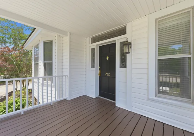 4th image of 202 E Main St, Moncks Corner, SC 29461 | MLS# 26015005