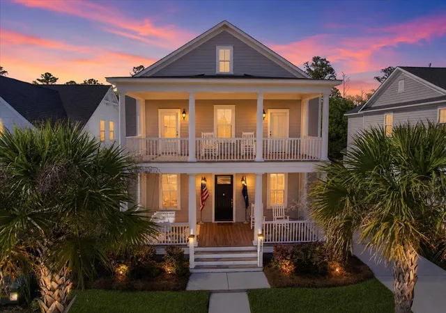 Photo 2 of Single family home for sale at 3582 Backshore Dr, Mount Pleasant, SC 29466 | MLS# 26016916 | Listing updated on 2026-08-12