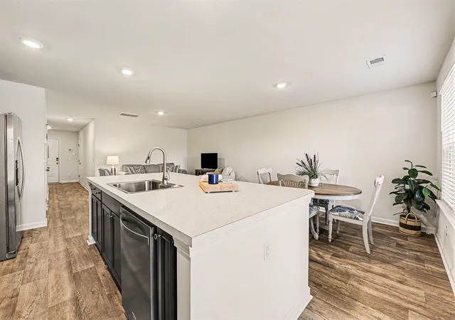 Photo 4 of Townhouse for sale at 699 Hilchot Dr, Summerville, SC 29486 | MLS# 26000639 | Listing updated on 2026-08-31