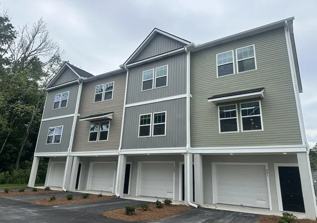 Photo 1 of Townhouse for sale at 401 Gravy Train St, Charleston, SC 29414 | MLS# 26015724 | Listing updated on 2026-09-08