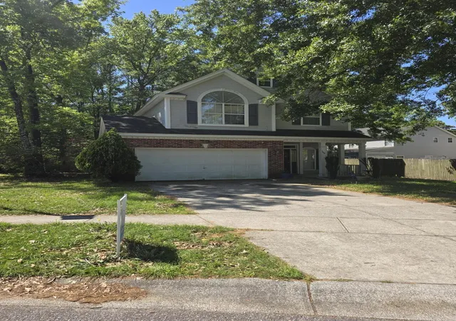 Photo 1 of Single family home for sale at 100 Fairbury Dr, Goose Creek, SC 29445 | MLS# 26010596 | Listing updated on 2026-04-20
