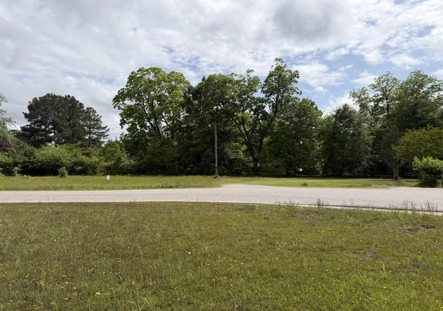 Photo 3 of Manufactured home for sale at 4616 Easy St, Orangeburg, SC 29118 | MLS# 26013366 | Listing updated on 2026-10-05