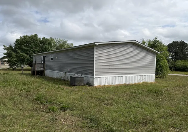 Photo 4 of Manufactured home for sale at 4616 Easy St, Orangeburg, SC 29118 | MLS# 26013366 | Listing updated on 2026-10-05