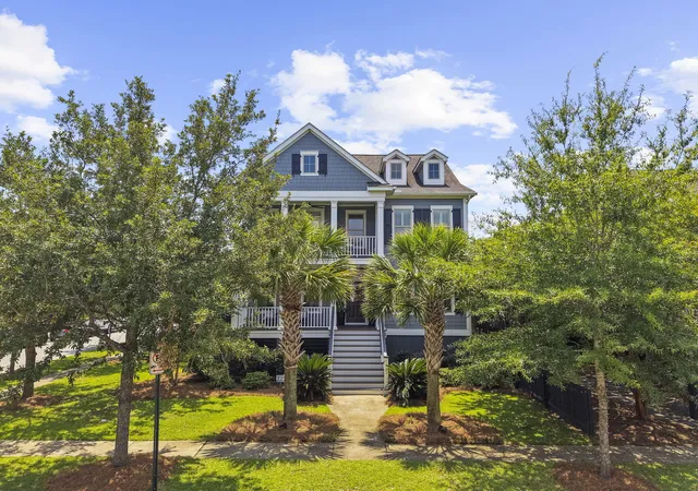 Photo 4 of Sale Pending at 1483 Wando Landing St, Daniel Island, SC 29492 | MLS# 26022242 | Listing updated on 2026-08-20
