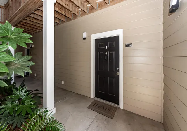 Photo 2 of Townhouse for sale at 2614 Egret Crst Ln, Charleston, SC 29414 | MLS# 26017718 | Listing updated on 2026-08-19