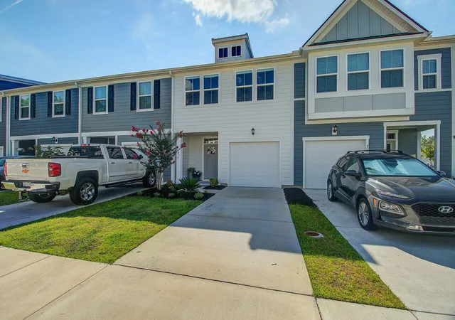 Homes for sale in Moncks Corner, SC | 478 Trotters Ln, Moncks Corner, SC 29461 | MLS# 26019595