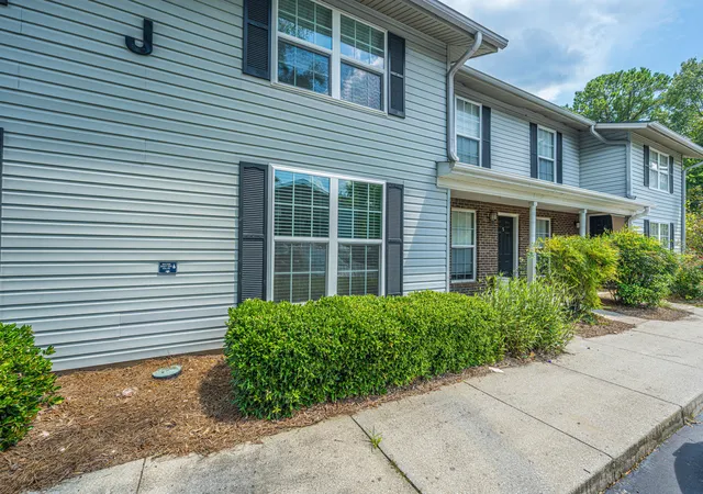 Photo 3 of Townhouse for sale at 2494 Etiwan Ave #Unit 4j, Charleston, SC 29414 | MLS# 26023829 | Listing updated on 2026-10-15