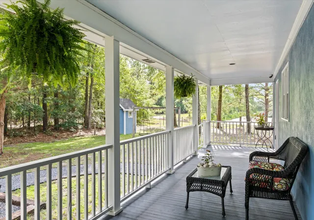Homes for sale in Hollywood, SC | 4501 Millspring Rd, Hollywood, SC 29449 | MLS# 26018429
