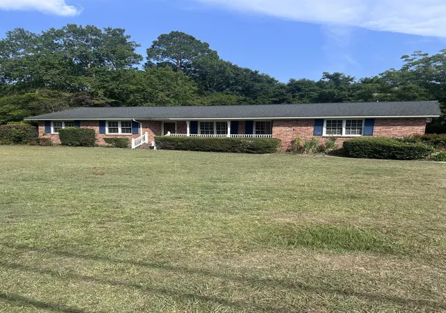 2nd image of 271 Hodges Dr, Orangeburg, SC 29118 | MLS# 26019165