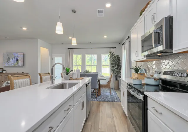 5th image of 207 O'Leary Cir, Summerville, SC 29483 | MLS# 26008135