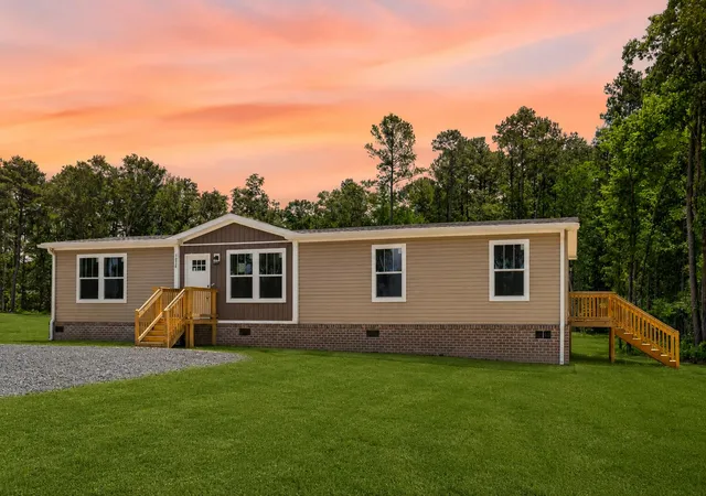 Photo 3 of Single family home for sale at 1658 Calamus Pond Rd, Summerville, SC 29486 | MLS# 26019140 | Listing updated on 2026-09-16