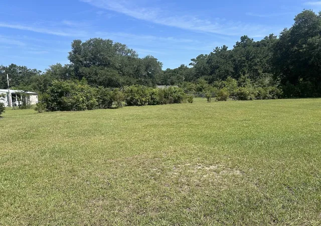 Photo 3 of Single family home for sale at 7078 Savannah Hwy, Ravenel, SC 29470 | MLS# 25023669 | Listing updated on 2026-08-08