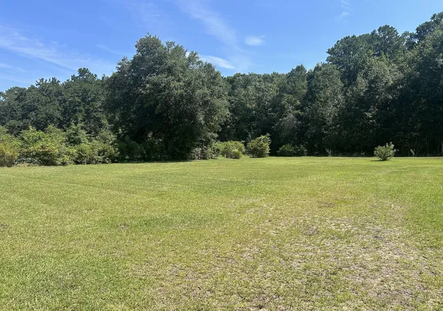 Photo 3 of Single family home for sale at 7078 Savannah Hwy, Ravenel, SC 29470 | MLS# 25023669 | Listing updated on 2026-08-08