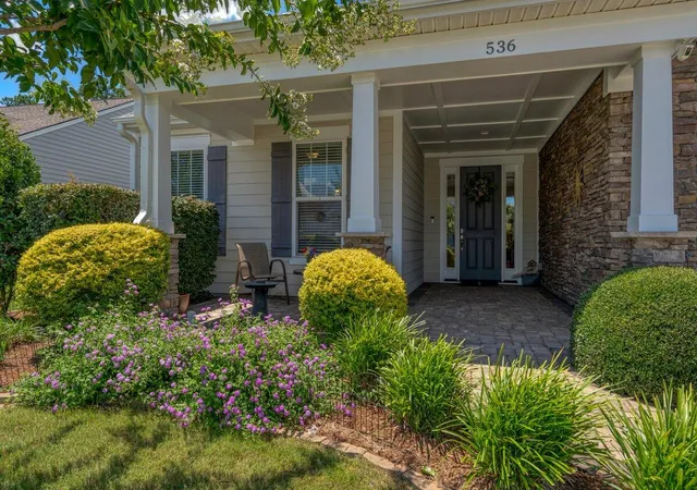 Photo 3 of Single family home for sale at 536 Four Seasons Blvd, Summerville, SC 29486 | MLS# 26018957 | Listing updated on 2026-09-17
