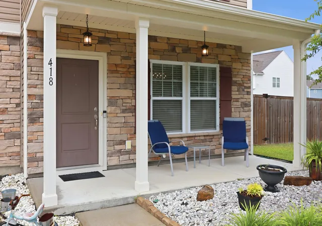 Photo 3 of Single family home for sale at 418 Fox Sparrow Ct, Summerville, SC 29486 | MLS# 26020165 | Listing updated on 2026-09-11