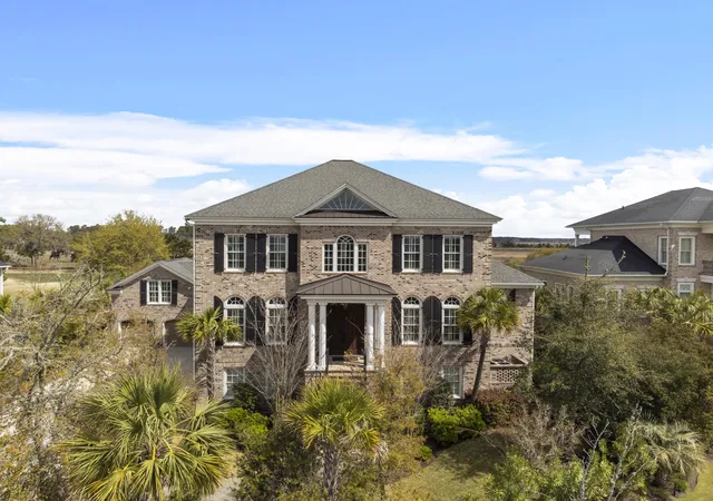 Homes for sale in Charleston, SC | 367 Lesesne St, Charleston, SC 29492 | MLS# 25028177