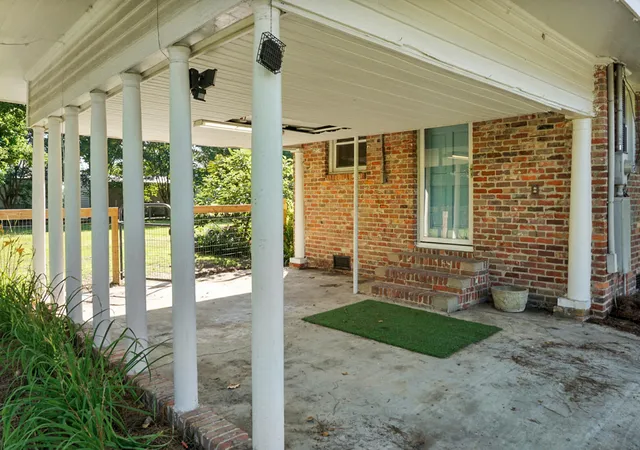 5th image of 952 W Main St, Harleyville, SC 29448 | MLS# 26016575