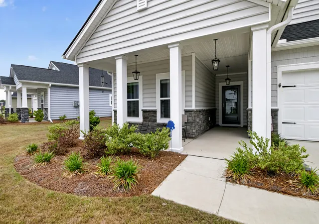 Photo 3 of Single family home for sale at 1387 Locals St, Summerville, SC 29485 | MLS# 26012407 | Listing updated on 2026-09-09
