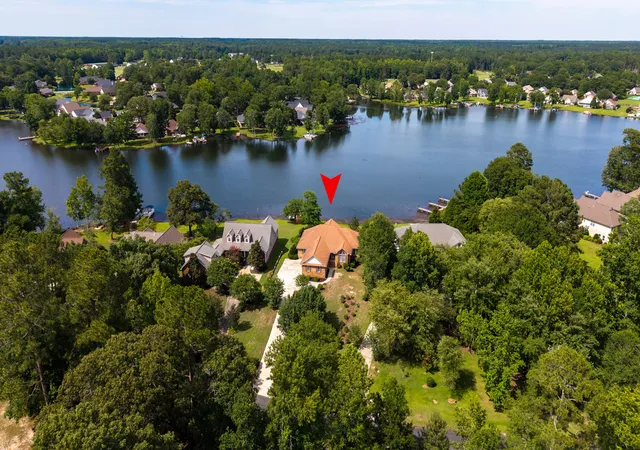Homes for sale in Manning, SC | 3 Green Lake Dr, Manning, SC 29102 | MLS# 26019095