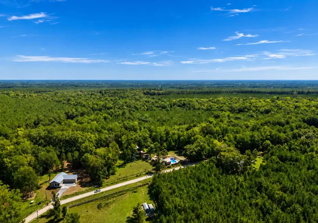 2nd image of 243 Barister Ln, Cottageville, SC 29435 | MLS# 26023171