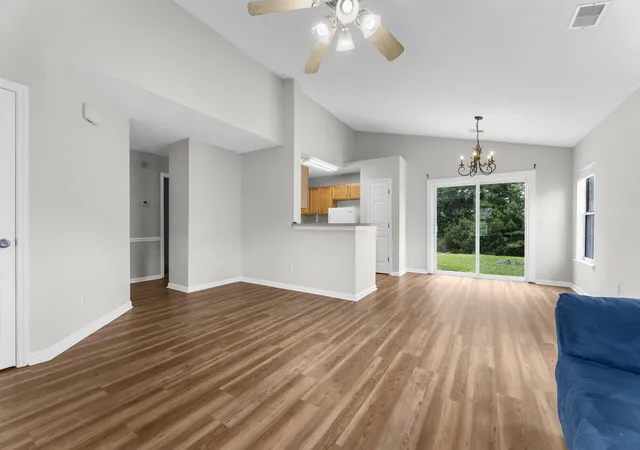 Photo 3 of Single family home for sale at 407 Beverly Dr, Summerville, SC 29485 | MLS# 26020303 | Listing updated on 2026-09-16