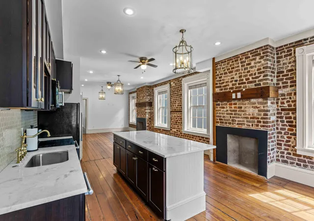 Homes for sale in Charleston, SC | 35 Society St #E, Charleston, SC 29401 | MLS# 26017875