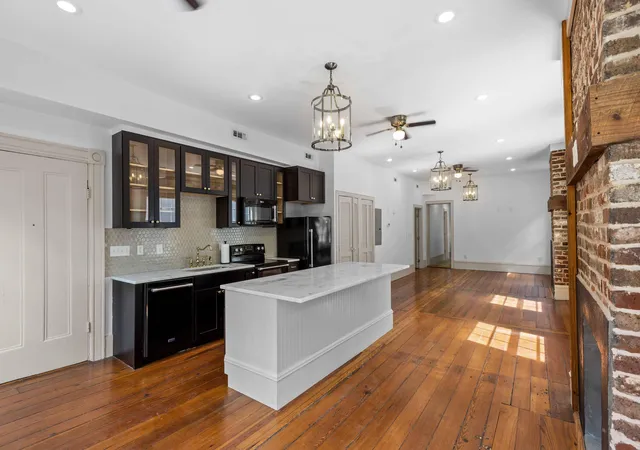 Homes for sale in Charleston, SC | 35 Society St #E, Charleston, SC 29401 | MLS# 26017875