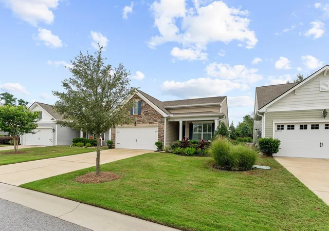 Photo 3 of Single family home for sale at 108 Reef Rd, Summerville, SC 29486 | MLS# 26024523 | Listing updated on 2026-09-10