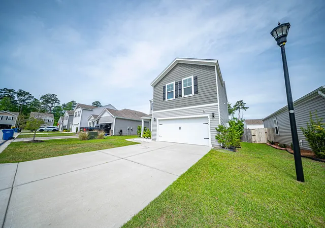 Photo 4 of Single family home for sale at 9646 Brandishing Rd, Ladson, SC 29456 | MLS# 26010218 | Listing updated on 2026-09-10