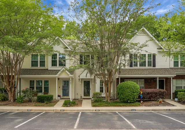 Homes for sale in Charleston, SC | 8169 Shadow Oak Dr, Charleston, SC 29406 | MLS# 26012258