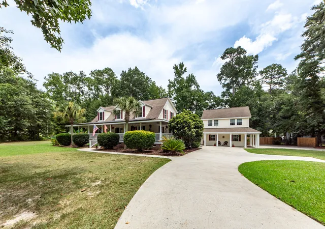 1st image of 194 Pecan Dr, Summerville, SC 29483 | MLS# 26021112