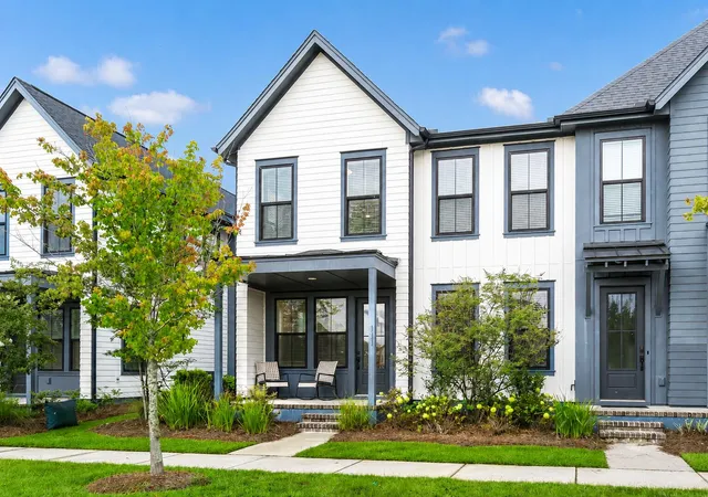 2nd image of 111 Pocket Bend Cir, Summerville, SC 29486 | MLS# 26022436