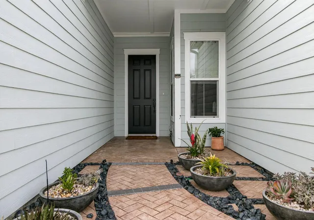 Photo 4 of Single family home for sale at 363 Tupelo Lake Dr, Summerville, SC 29486 | MLS# 26007976 | Listing updated on 2026-09-10