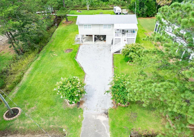 Photo 3 of Single family home for sale at 1575 Macoma Dr, Mount Pleasant, SC 29466 | MLS# 26020852 | Listing updated on 2026-08-31