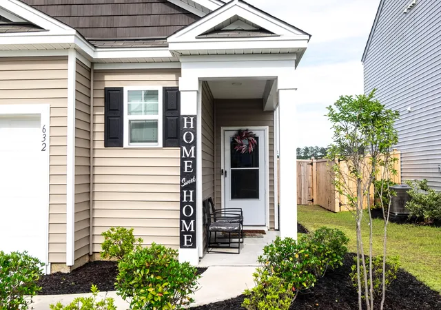 3rd image of 632 Sweet Ramble Wy, Summerville, SC 29486 | MLS# 26017597