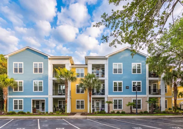 Homes for sale in Mount Pleasant, SC | 2200 Belle Isle Ave #303, Mount Pleasant, SC 29464 | MLS# 26018313